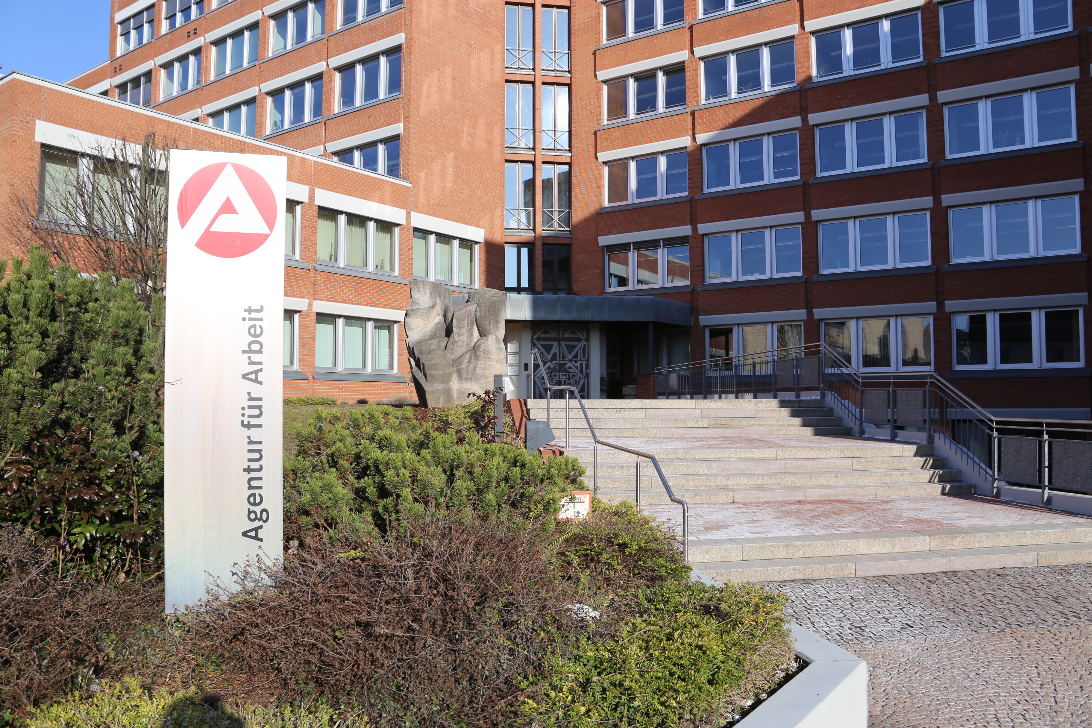 Main-Rhön: Der Arbeitsmarkt im Juni
