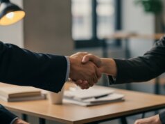 Schweinfurt/Region Main-Rhön: Arbeitsrechtler prüft Aufhebungsverträge